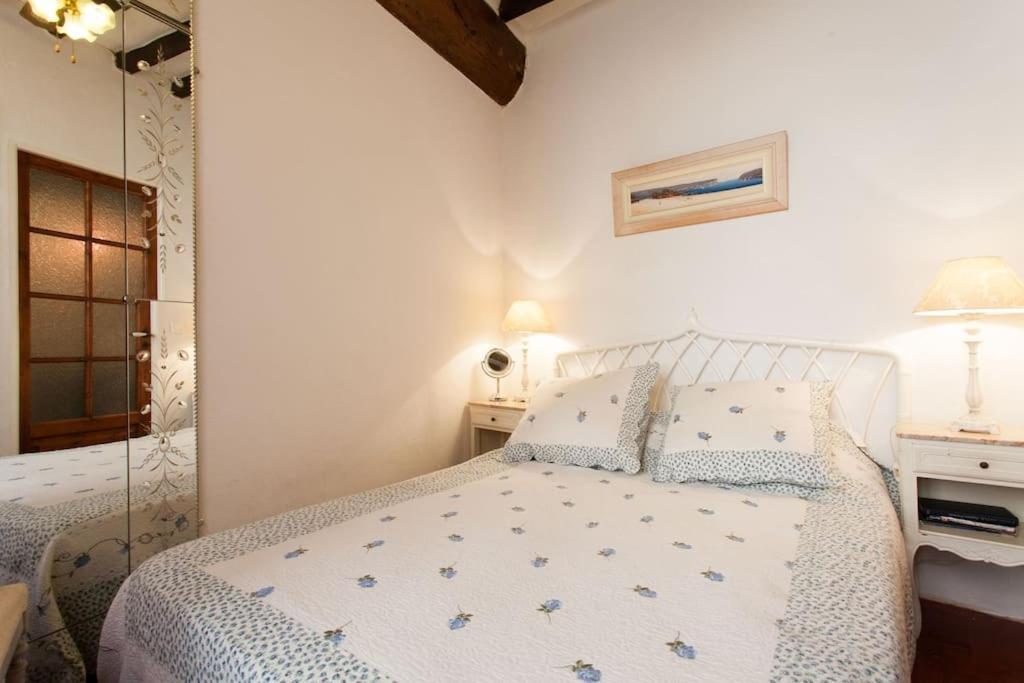 Apartment A8 - 2 Bdr Duplex Remparts Heart Of Old Antibes